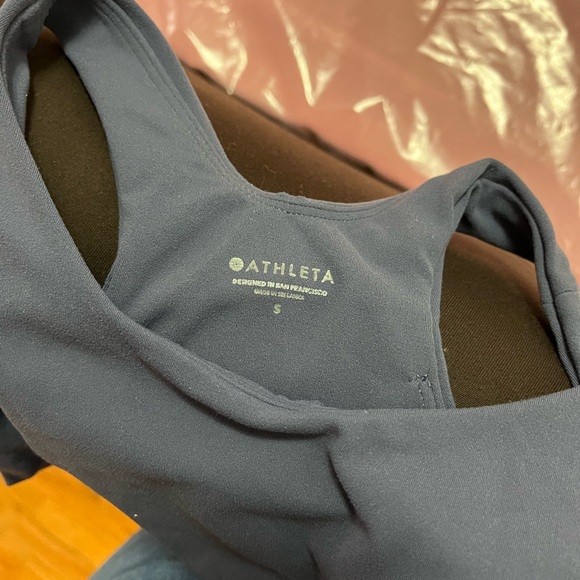 Athleta crop top - Picture 3 of 3
